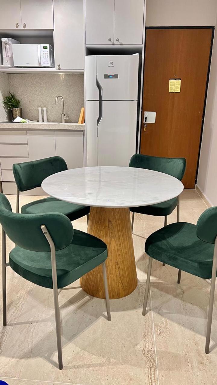 Apartamento Nos Jardins A 150m Da Av Paulista Hl 02 *